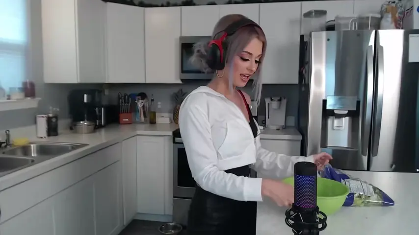 TheDanDangler’s Gamer Girls - Season 2, Episode 14