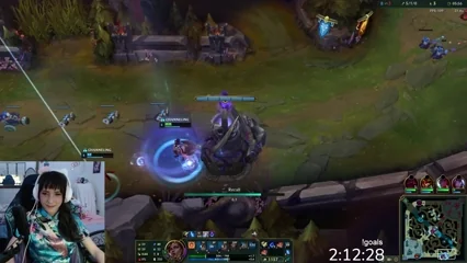 Emilia Cosplay, 2025 - Episode 1