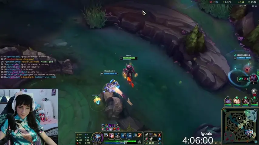 Emilia Cosplay, 2025 - Episode 10