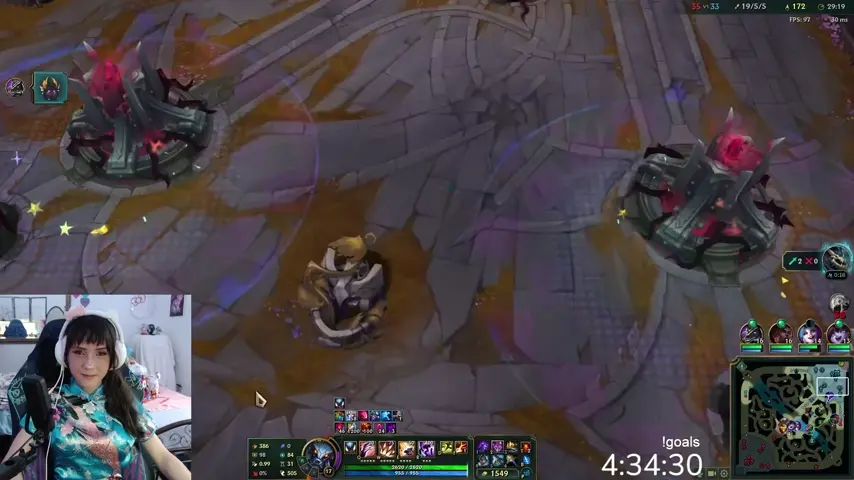 Emilia Cosplay, 2025 - Episode 9